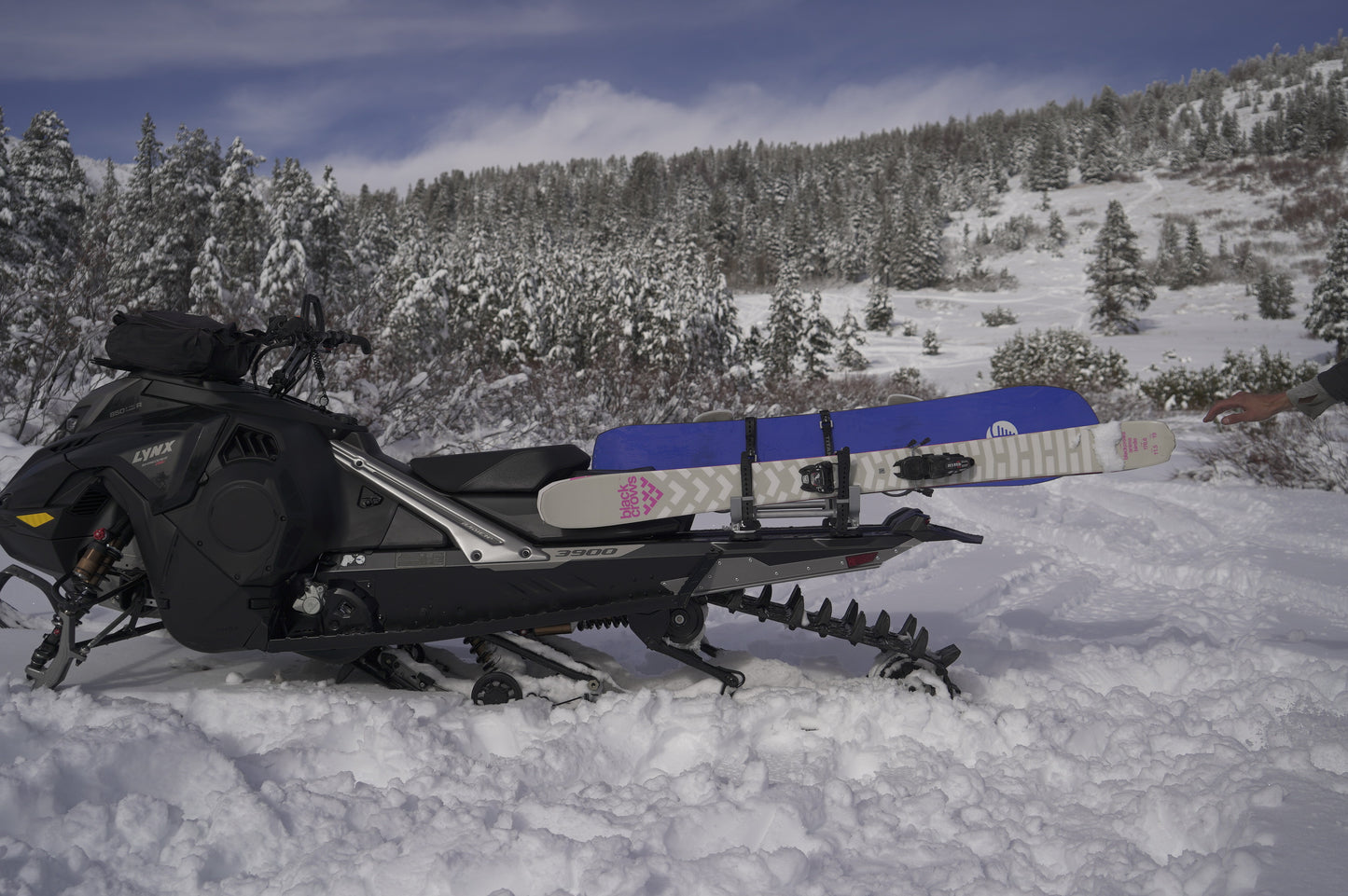 RAXXX- Snowmobile Rack